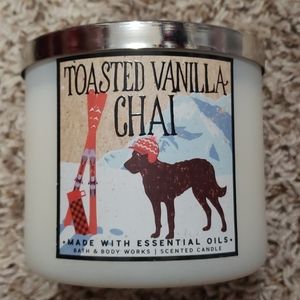 Brand new 3 wick candle